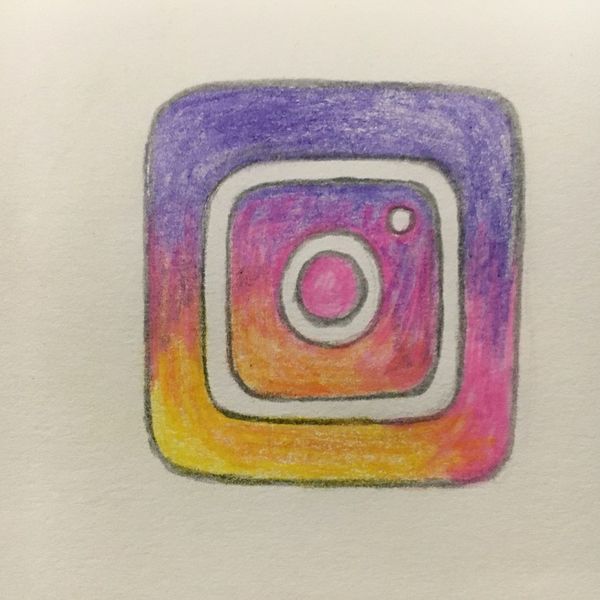 "Finstas" And Self-Idealizing In The Digital World