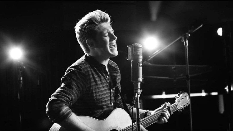 What Happened When Niall From 1D Dropped A Solo Track?