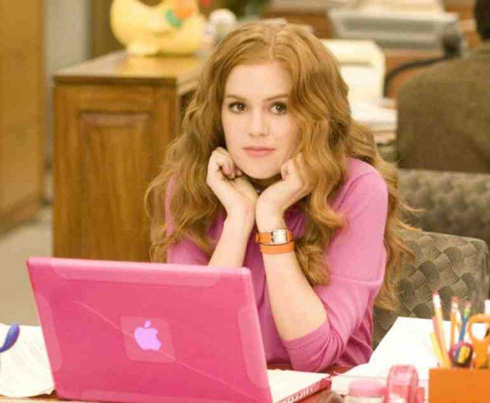 15 Thoughts Every College Student Has While Online Shopping