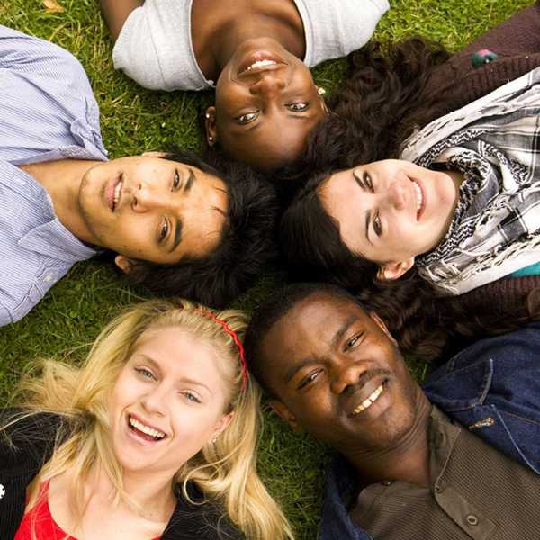 12 Tips On How To Survive Being A Minority At A P.W.I (Predominately White Institution)