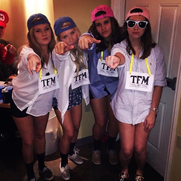 9 Basic Costumes To Avoid This Halloween