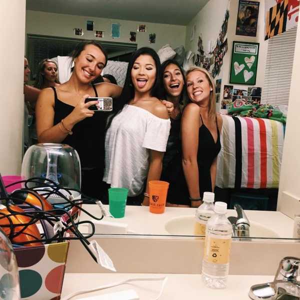 The First Month Of Your Freshman Year Of College: The Musical