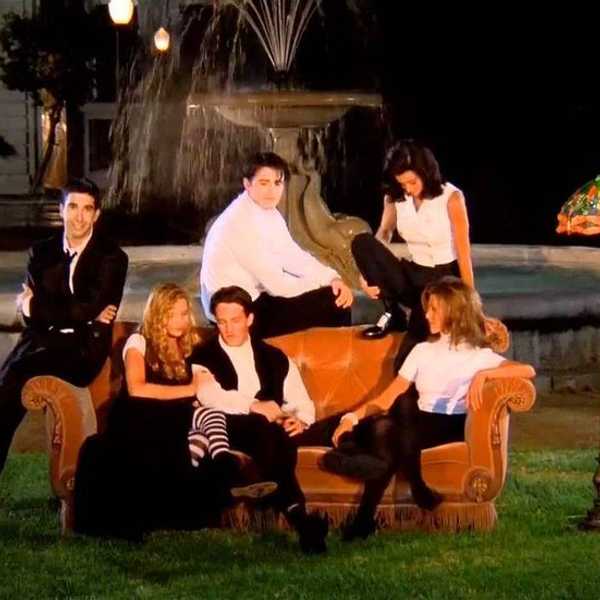 30 "Friends" gifs That Describe Your Relationship with Your College Roommates