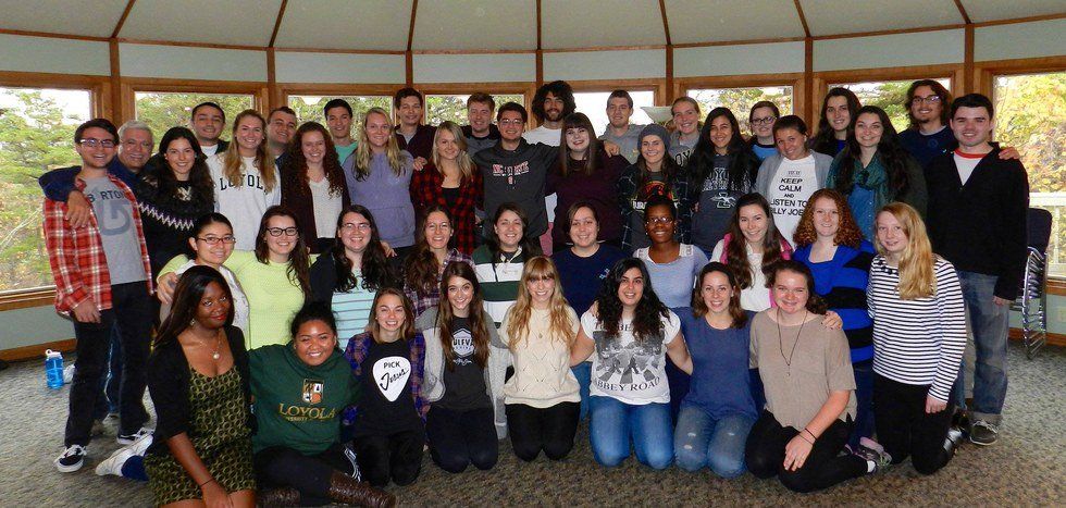 8 Worship Songs To Get You Through Your Week