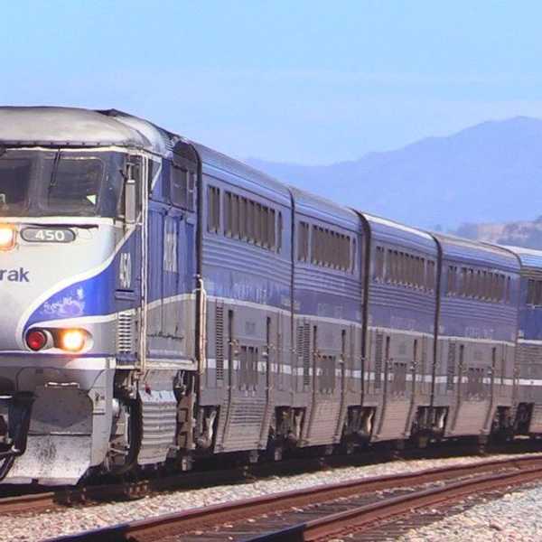 Riding The Rails: 5 Reasons To Travel By Train