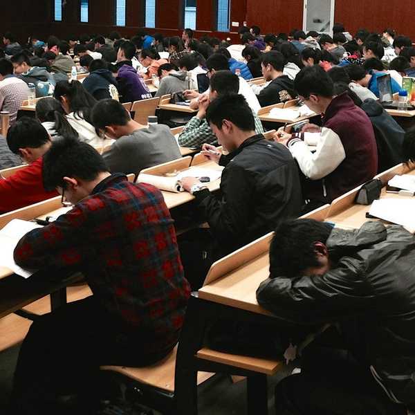 Why We Shouldn't Have Tests In College