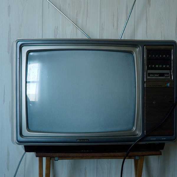 13 Shows To Binge Watch On Netflix Now That 'Stranger Things' Is Over