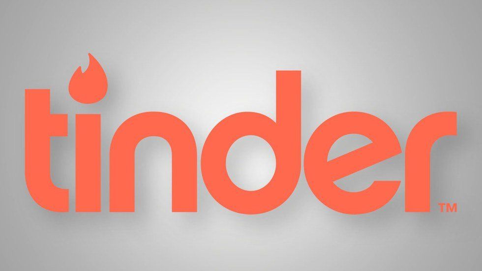 22 Of The Weirdest Tinder Messages I've Received