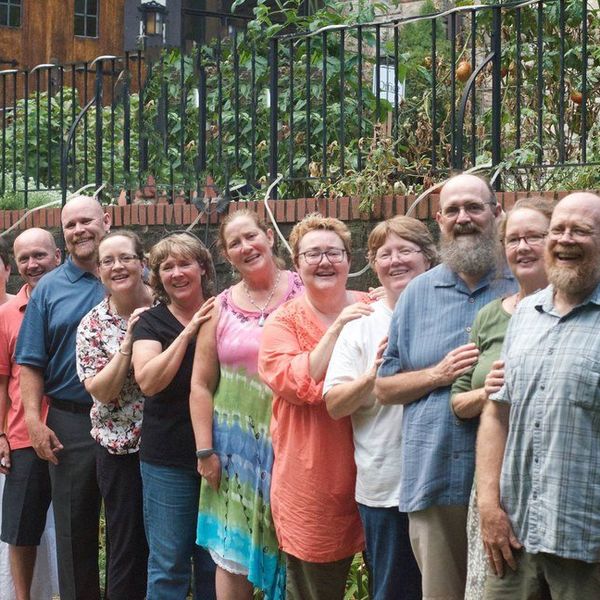 12 Perks of Having A Big Extended Family