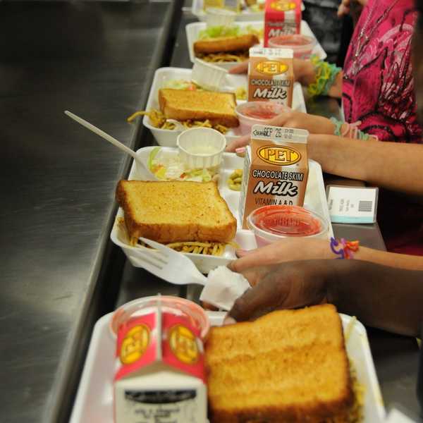 The Best And Worst Cafeteria Foods