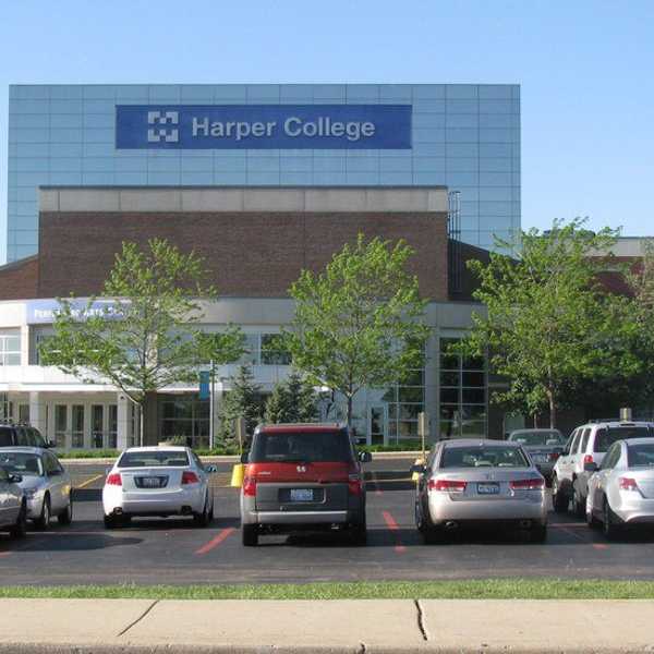 10 Reasons To End the Negative Community College Stigma