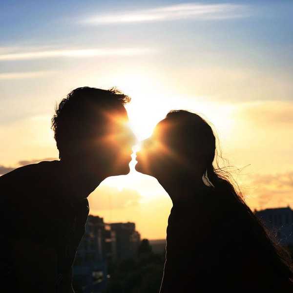 Stages Of A Long Distance Relationship
