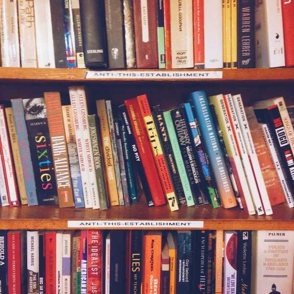 10 Awesome Books Every Teen Should Read