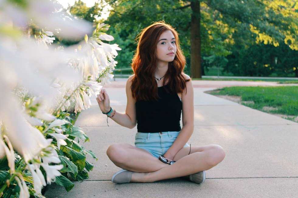Up-And-Coming Artist Profile: Liz Bissonette