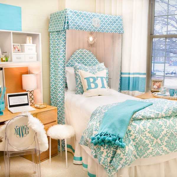 Dorm Decor Done Right