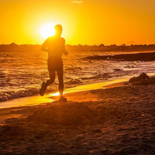 10 Bible Verses For Runners Who Need a Little Extra Motivation