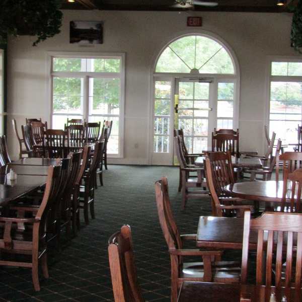 11 Thoughts You Have As A Server