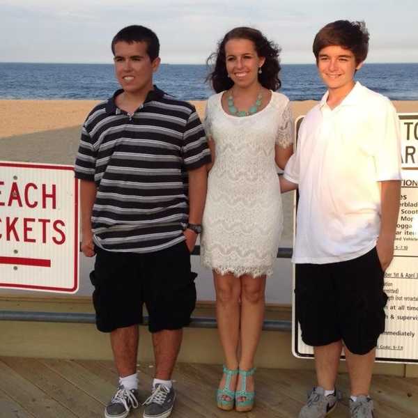 5 Ways You Know You're The Oldest Child