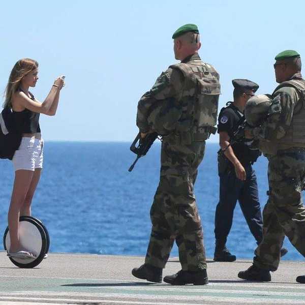 The Sting of Tiny Cuts