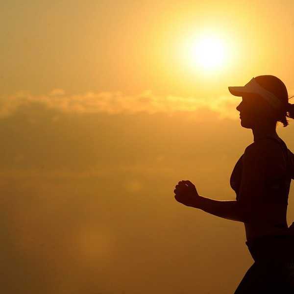 27 Thoughts Everyone Has While Running