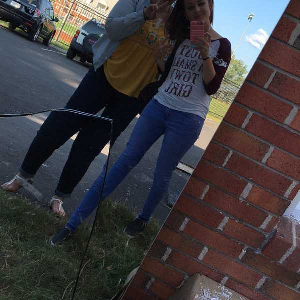 17 Signs Your Roommate Is Actually Your Soulmate