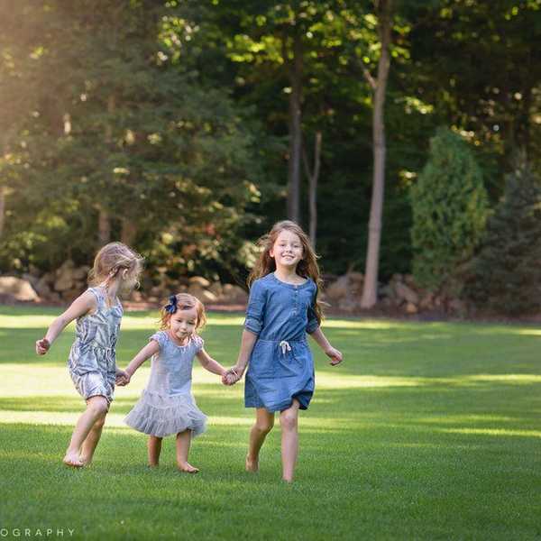 Why I'm Lucky To Be The Middle Child