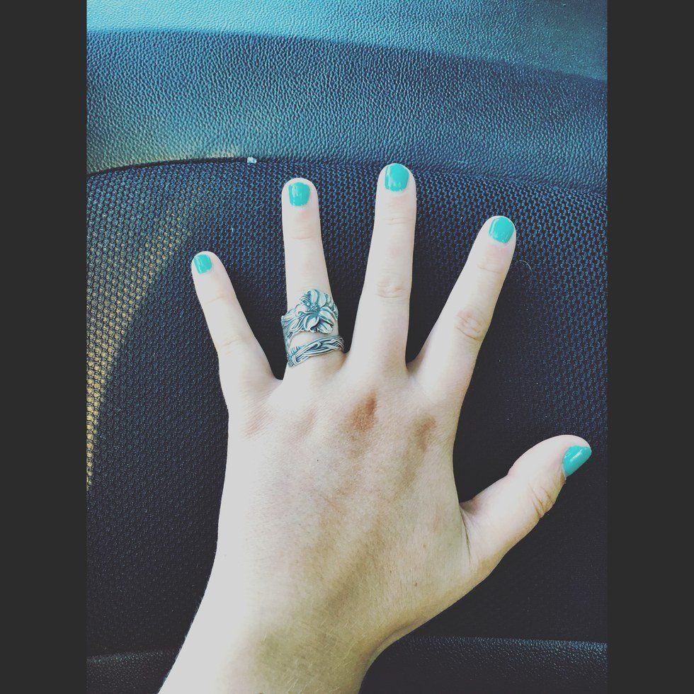 I'm Engaged At 20 Years Old And That's OK