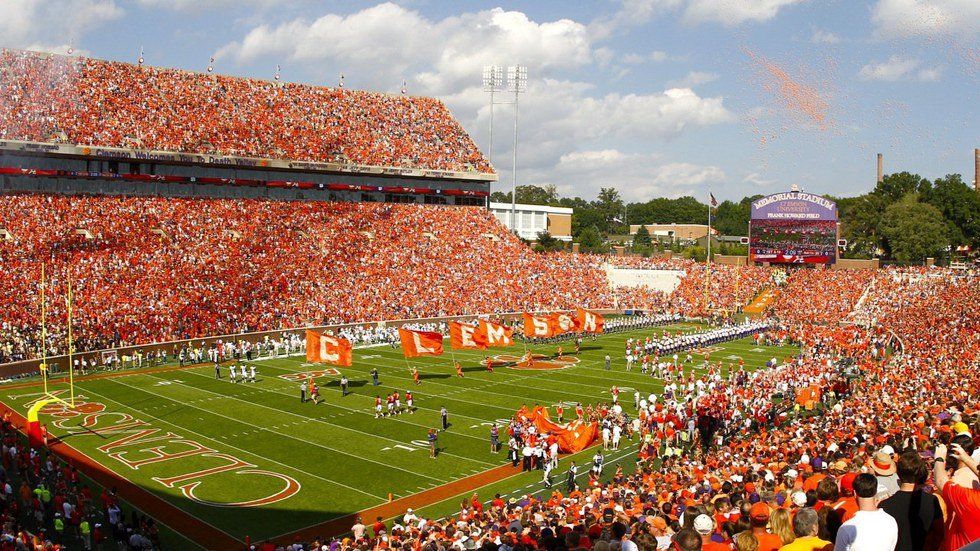 To Those Hating High School, College is Better