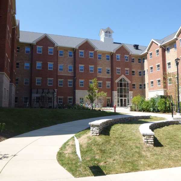 Perks to Living on Campus