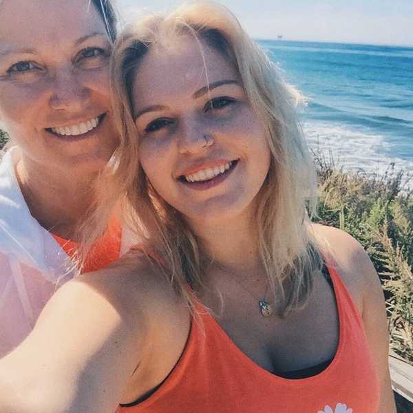 9 Reasons Why Your Mom Is Also Your BFF