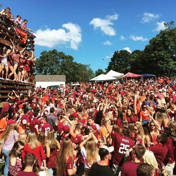 5 Game Day Pieces Every Virginia Tech Student Wears