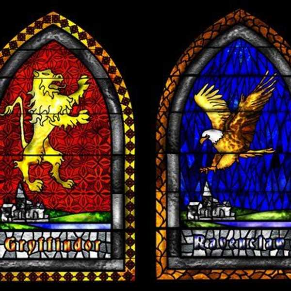 Stereotypical Music Playlists for the Hogwarts Houses
