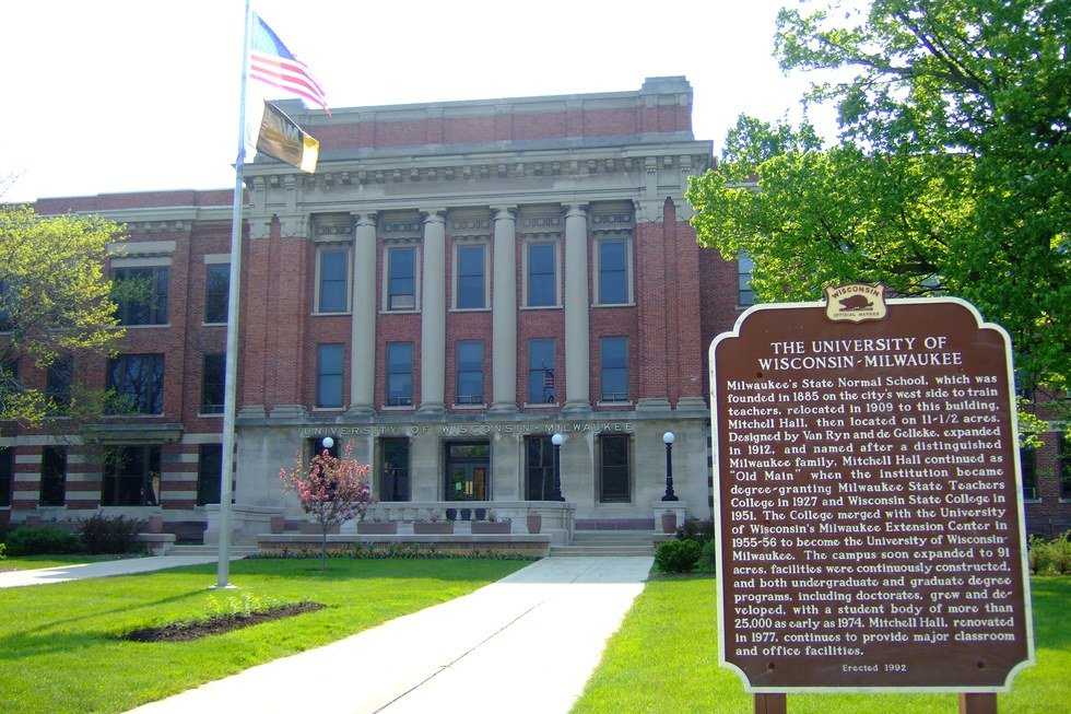 10 Quick Campus Safety Tips