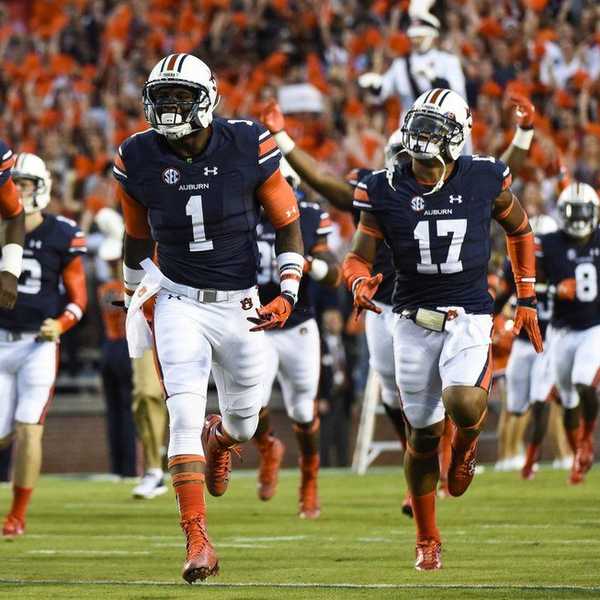 40 Thoughts All Auburn Fans Had While Watching The Clemson Game