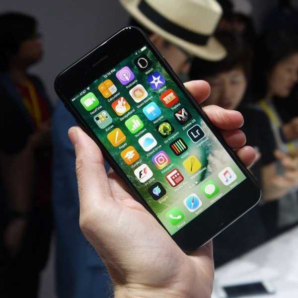 4 Things Apple Should Have Done Instead of Getting Rid of the Headphone JAck