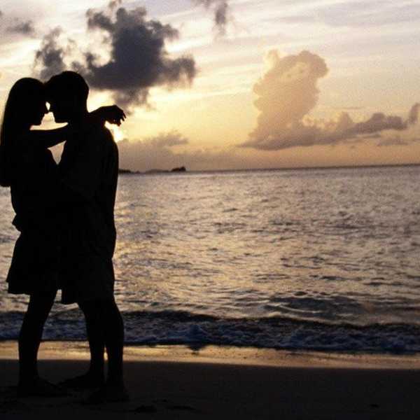 The Truth About Long Distance Relationships