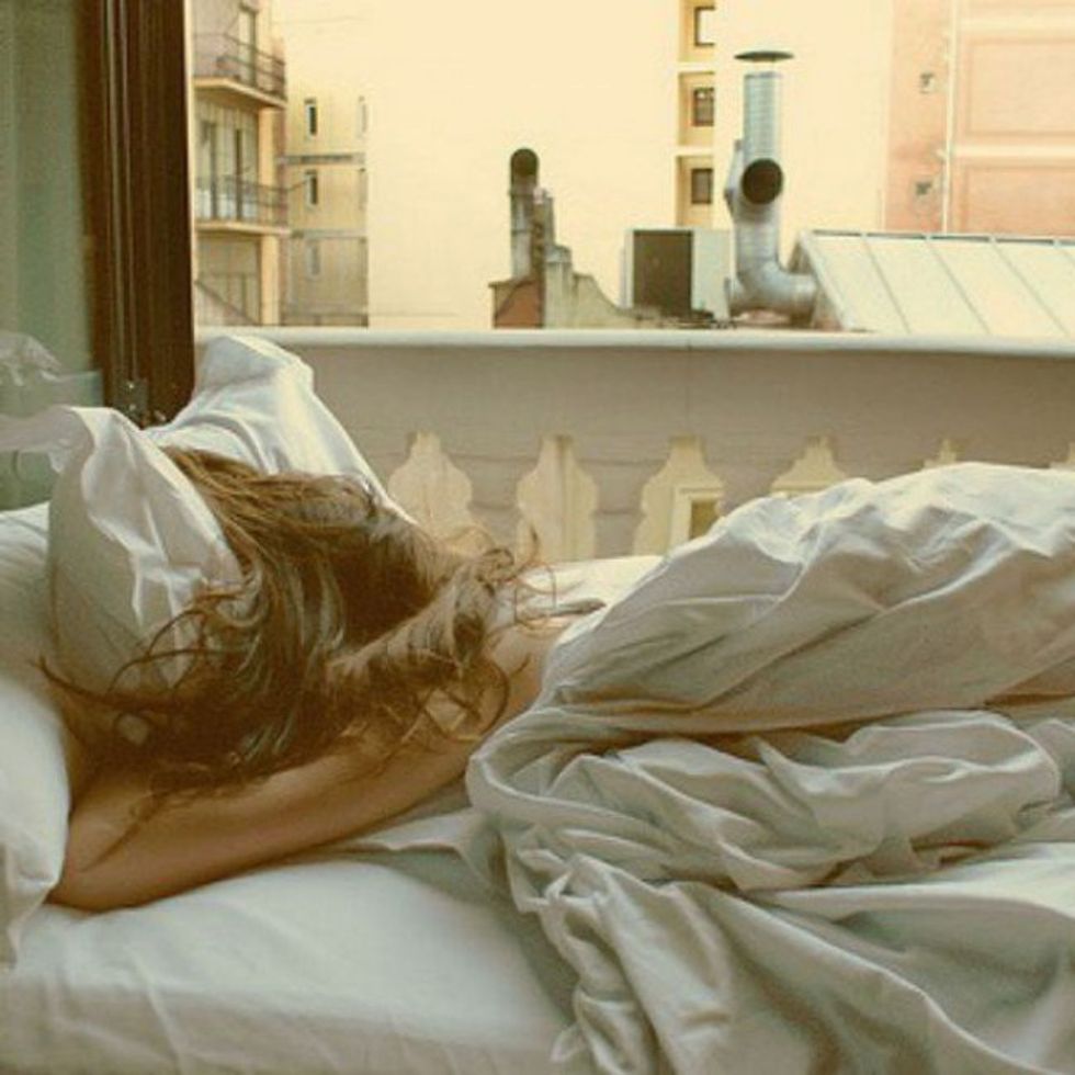 6 Stages Of Struggling To Go To The Gym