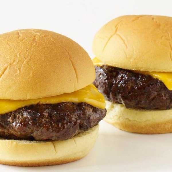 An Ode to the Cheeseburger