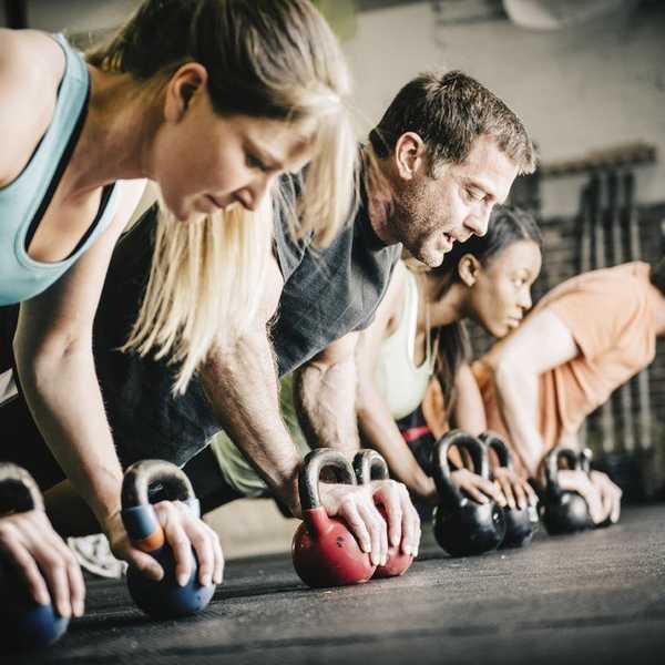 10 Ways To Stay Fit In College