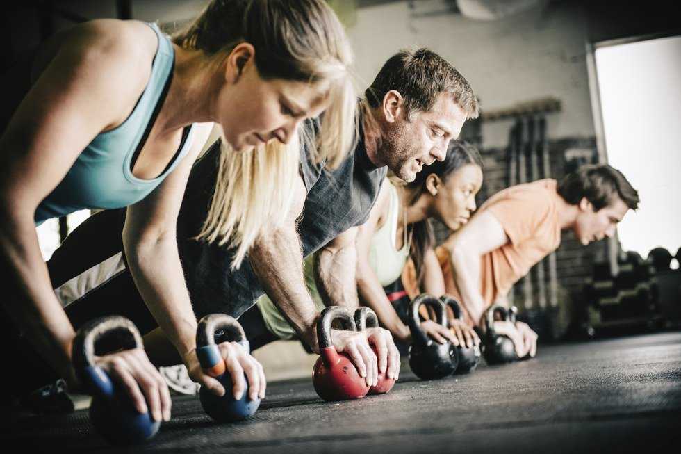 10 Ways To Stay Fit In College
