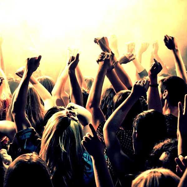 5 Things All Extroverted Introverts Know To Be True