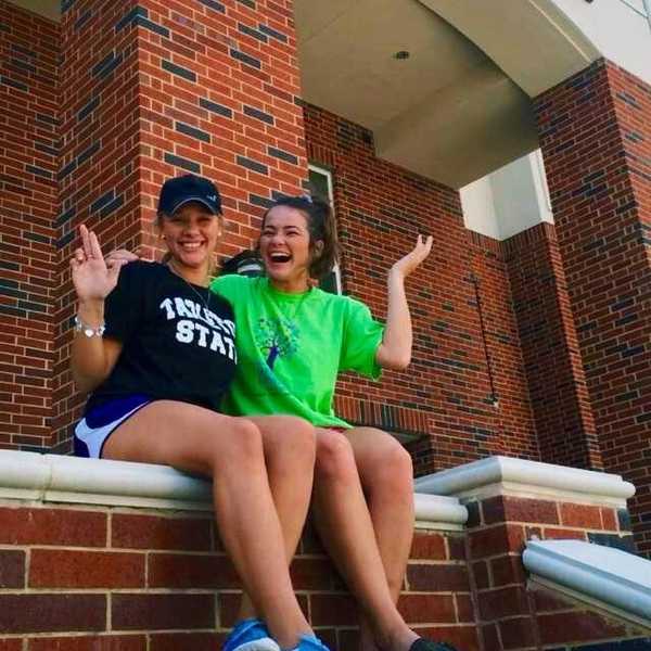 7 Reasons Why You Should Live With Your Best Friend In College