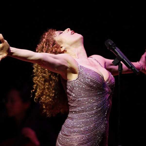 10 Things To Expect When Your Roommate Is A Theatre Enthusiast