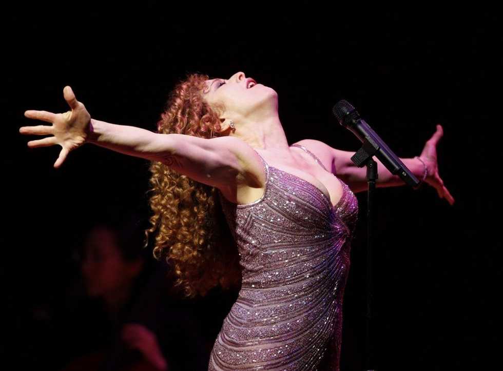 10 Things To Expect When Your Roommate Is A Theatre Enthusiast