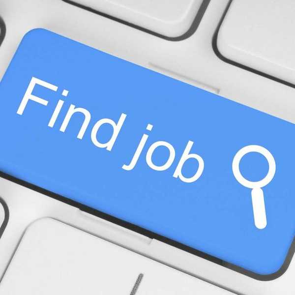 Summer Internships are Better than Summer Jobs