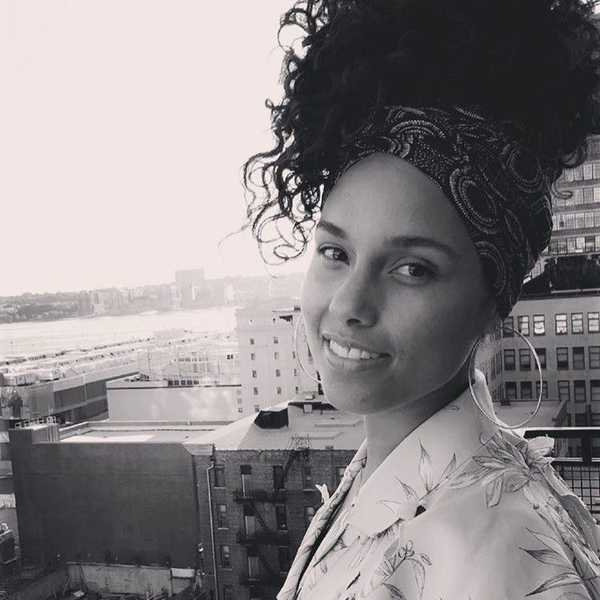 Contour, Highlight, Bare Face? Oh My!