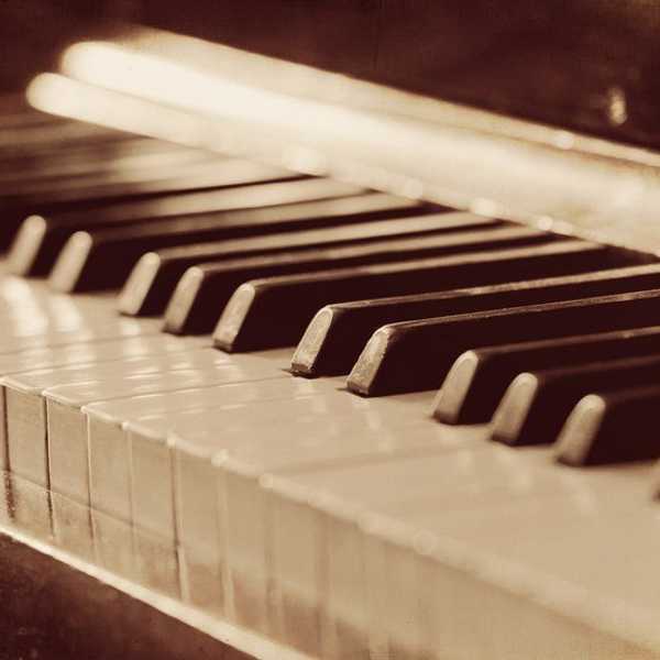 Why You Should Learn To Play An Instrument
