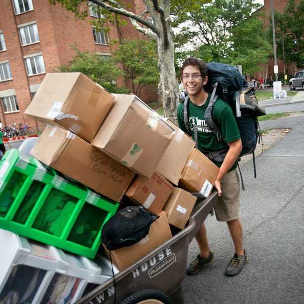 A Freshman’s Thoughts & Emotions As Move-In Day Approaches (as described by GIFS from The Office)