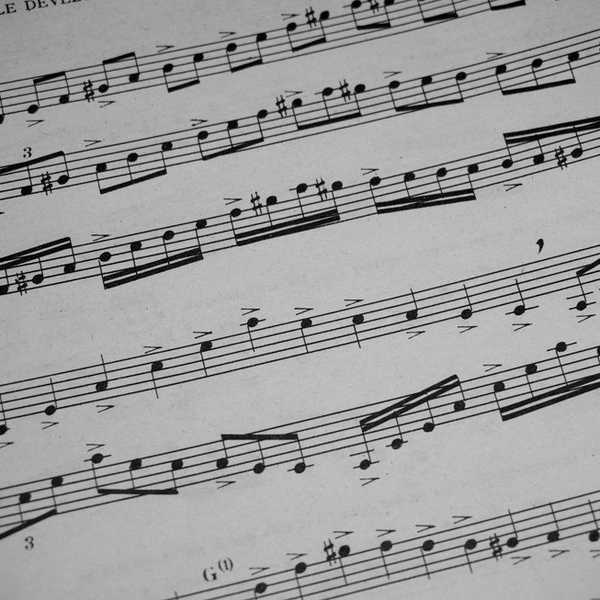20 Must-See Musicals