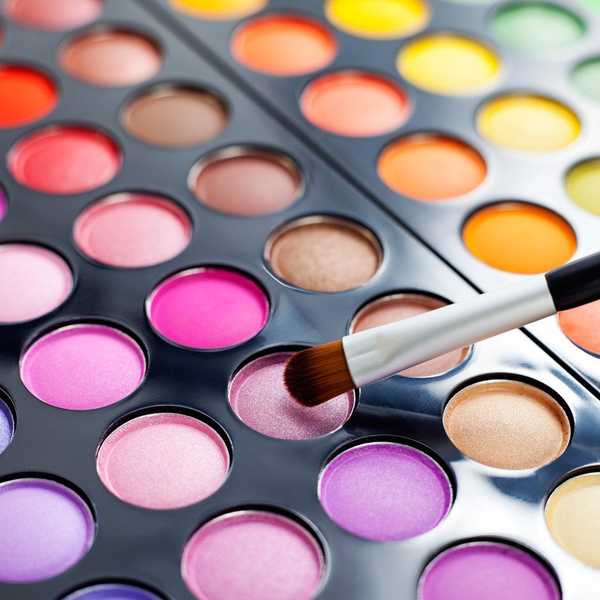 5 Iconic Makeup Palettes
